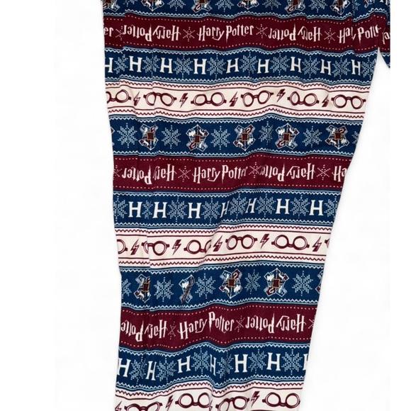 Harry Potter Men’s Cozy Striped pjamas set - Picture 3 of 6